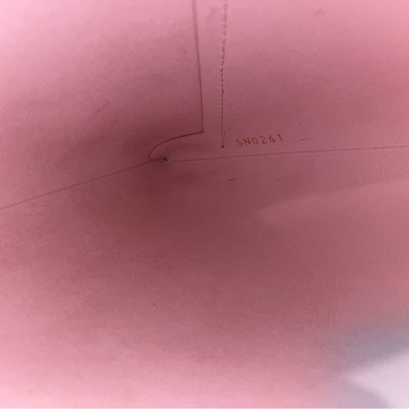 Louis Vuitton kirigami pouch - Picture 3 of 4